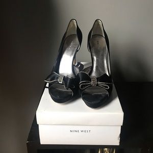 Nine West fancy satin heels with bow